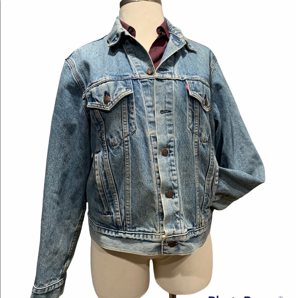 Vintage 80s  LEVIS Denim Jacket Sz 42